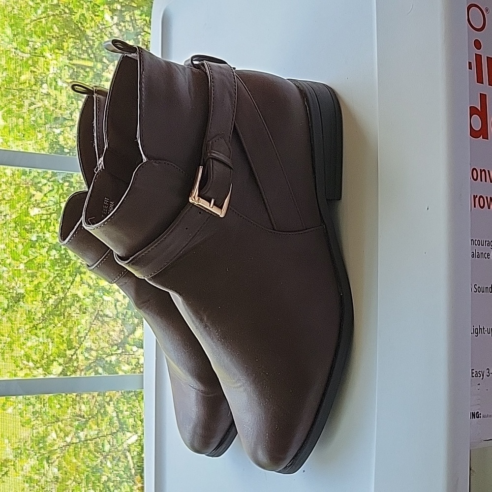 Ladies EEE Width Ankle Boot